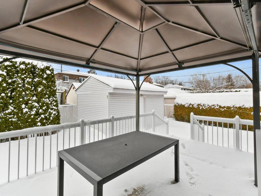 









6615


Rue Booker

,
Brossard,




QC
J4Z3S1

