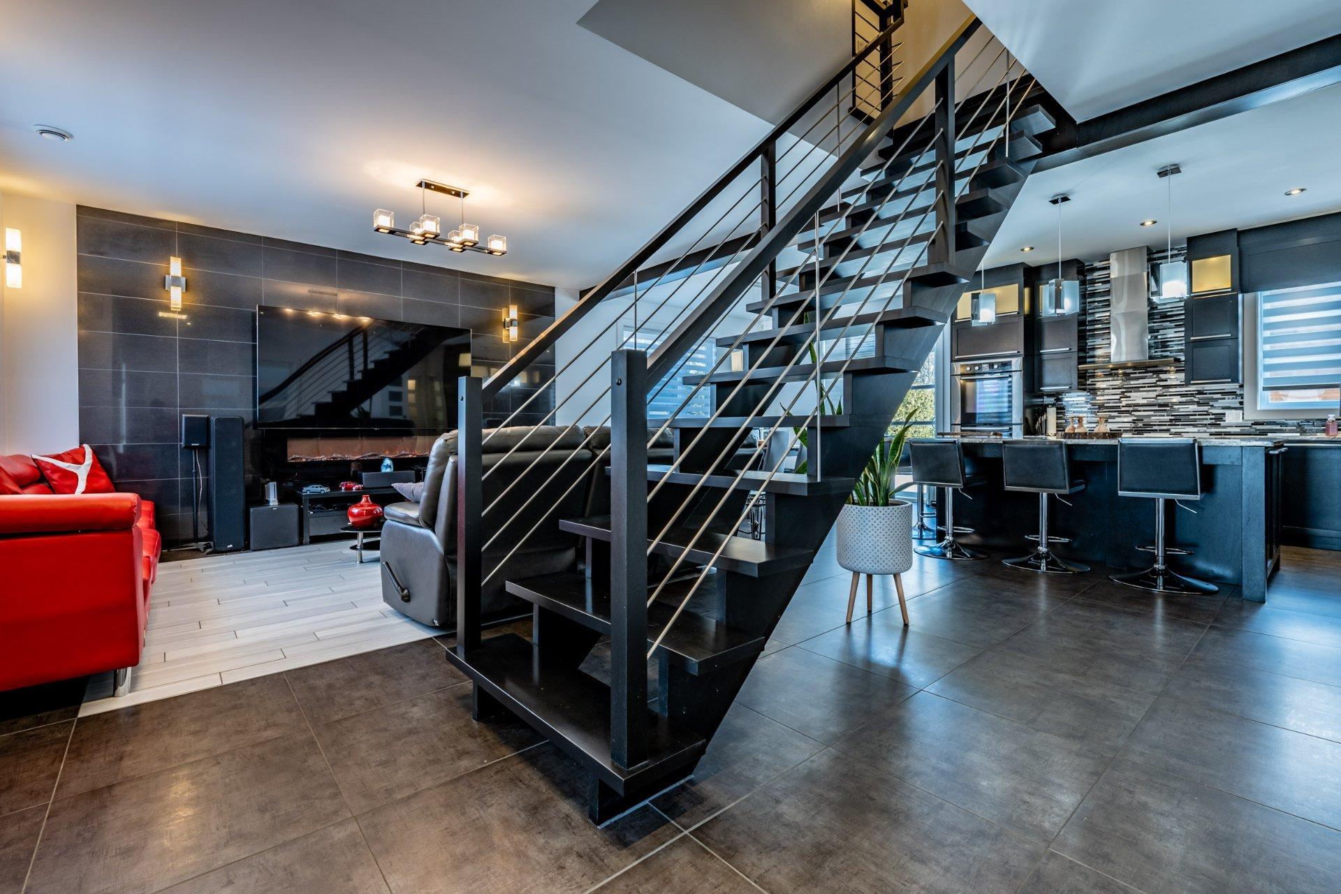 









2100


Rue Jérôme-Hamel

,
Trois-Rivières,




QC
G8V1W3

