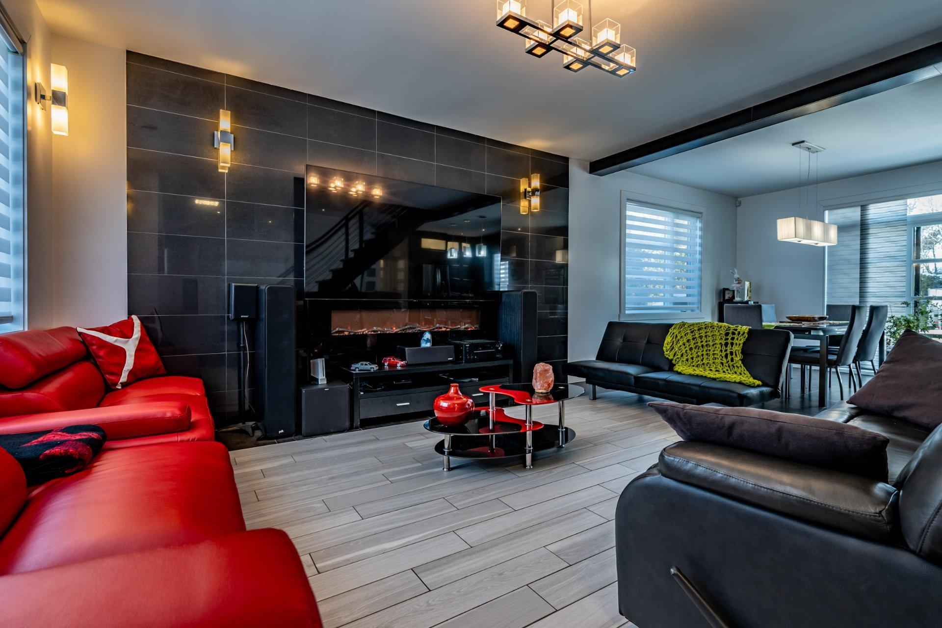 









2100


Rue Jérôme-Hamel

,
Trois-Rivières,




QC
G8V1W3

