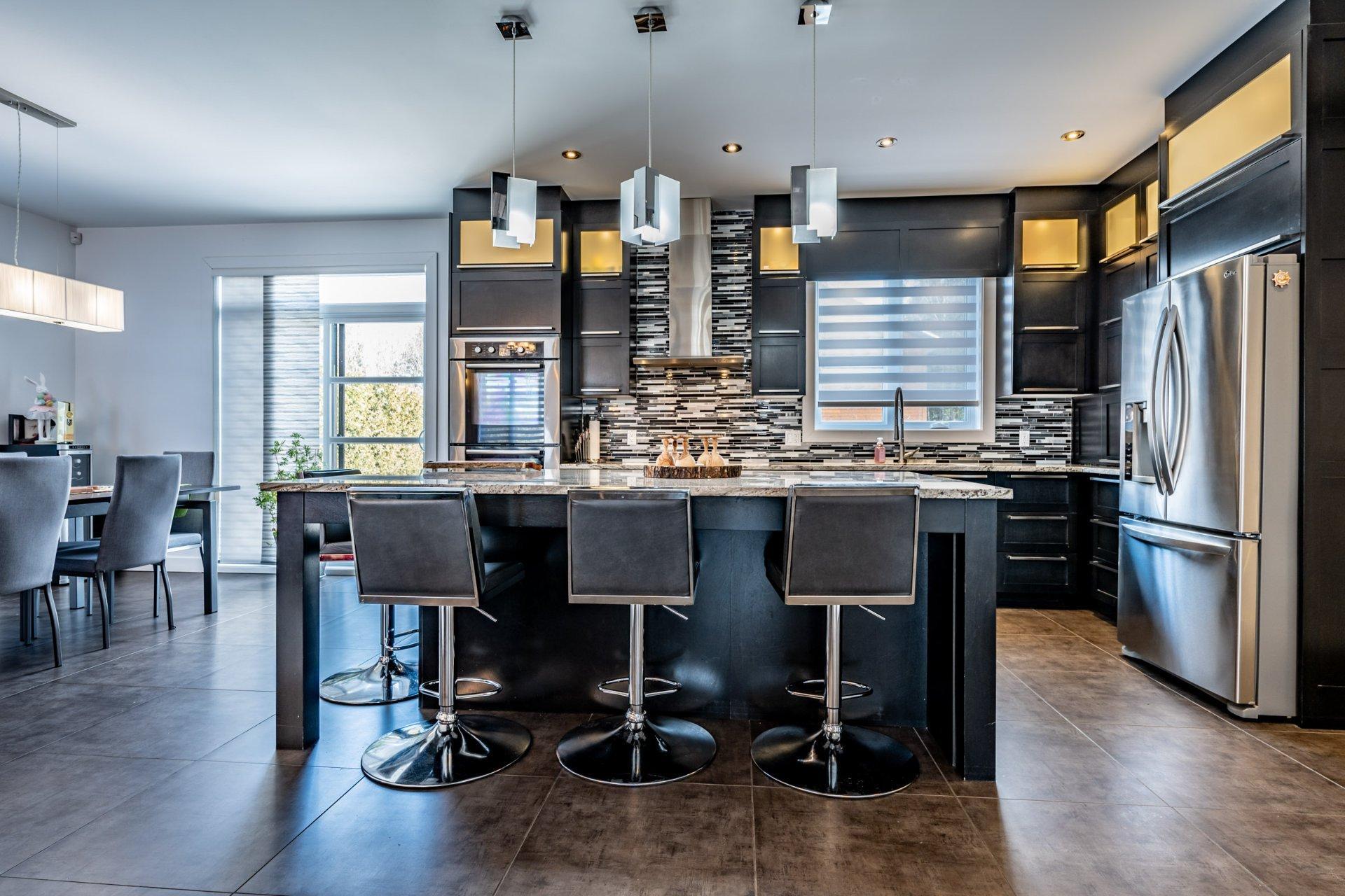 









2100


Rue Jérôme-Hamel

,
Trois-Rivières,




QC
G8V1W3

