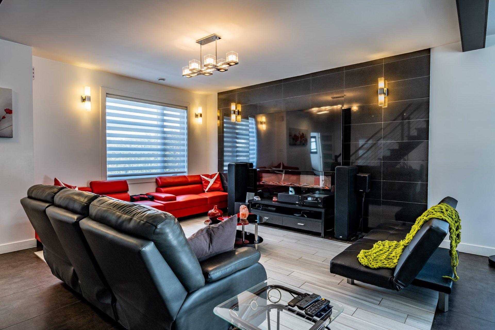 









2100


Rue Jérôme-Hamel

,
Trois-Rivières,




QC
G8V1W3

