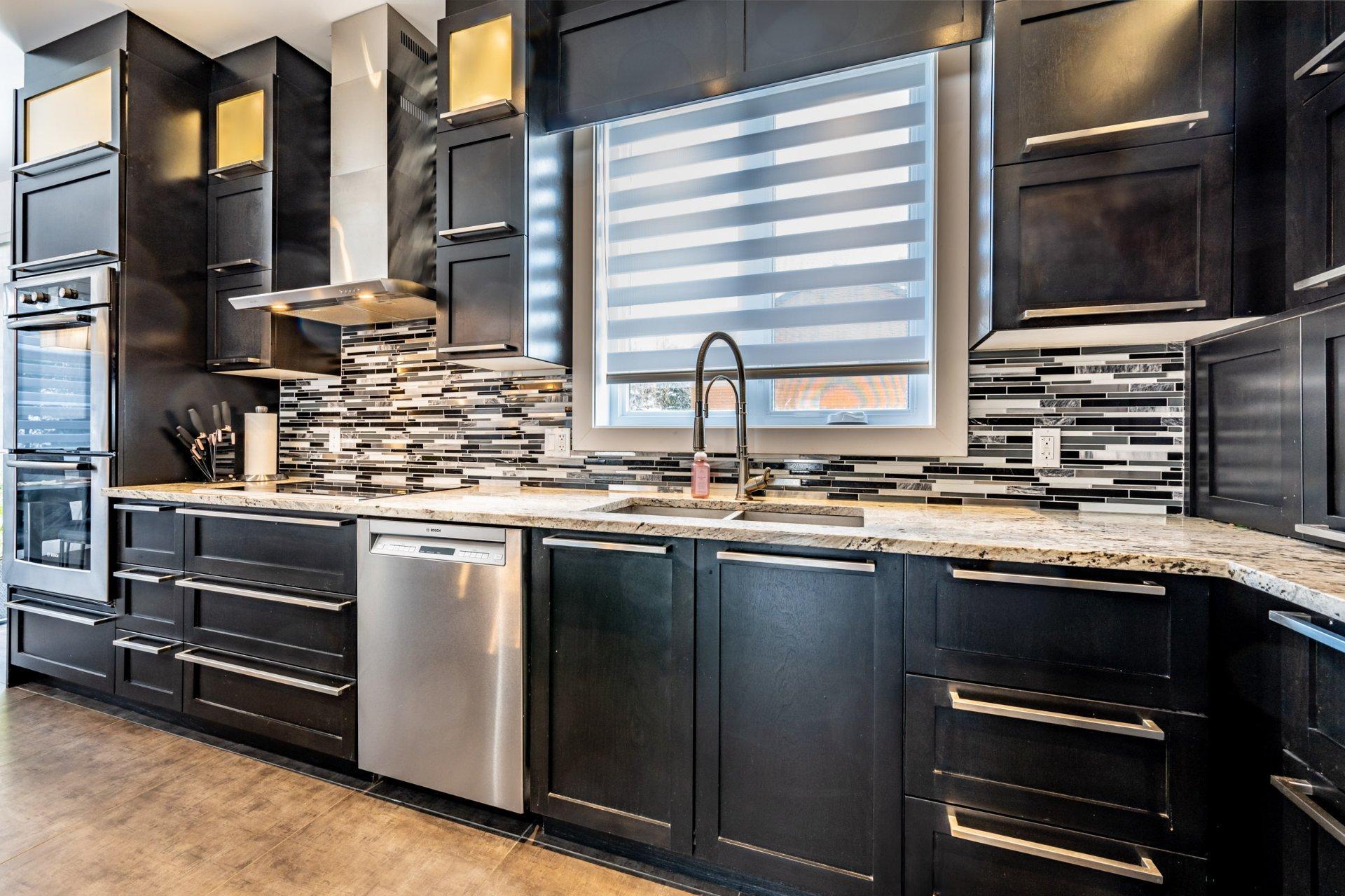 









2100


Rue Jérôme-Hamel

,
Trois-Rivières,




QC
G8V1W3

