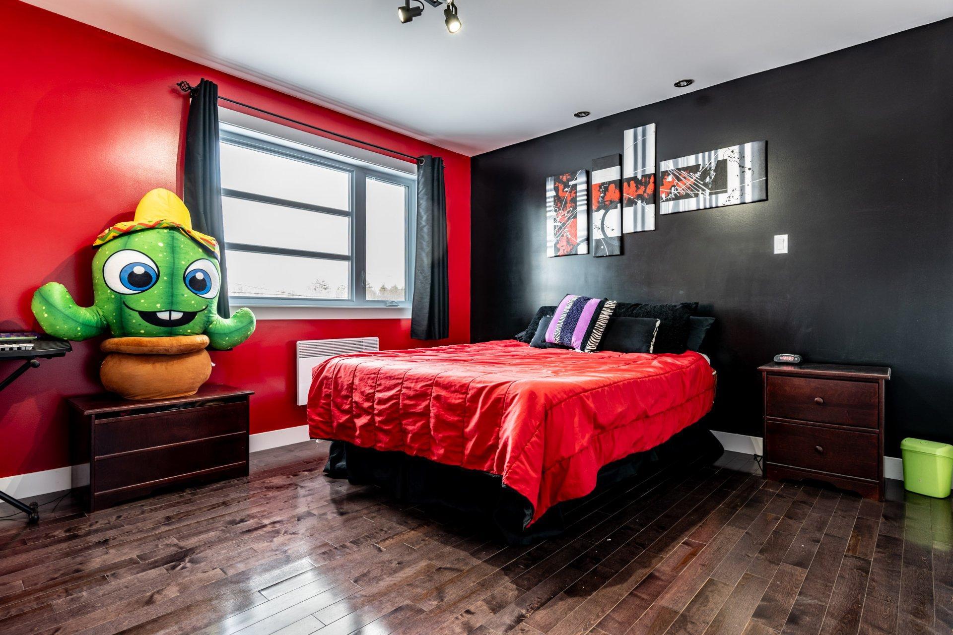 









2100


Rue Jérôme-Hamel

,
Trois-Rivières,




QC
G8V1W3

