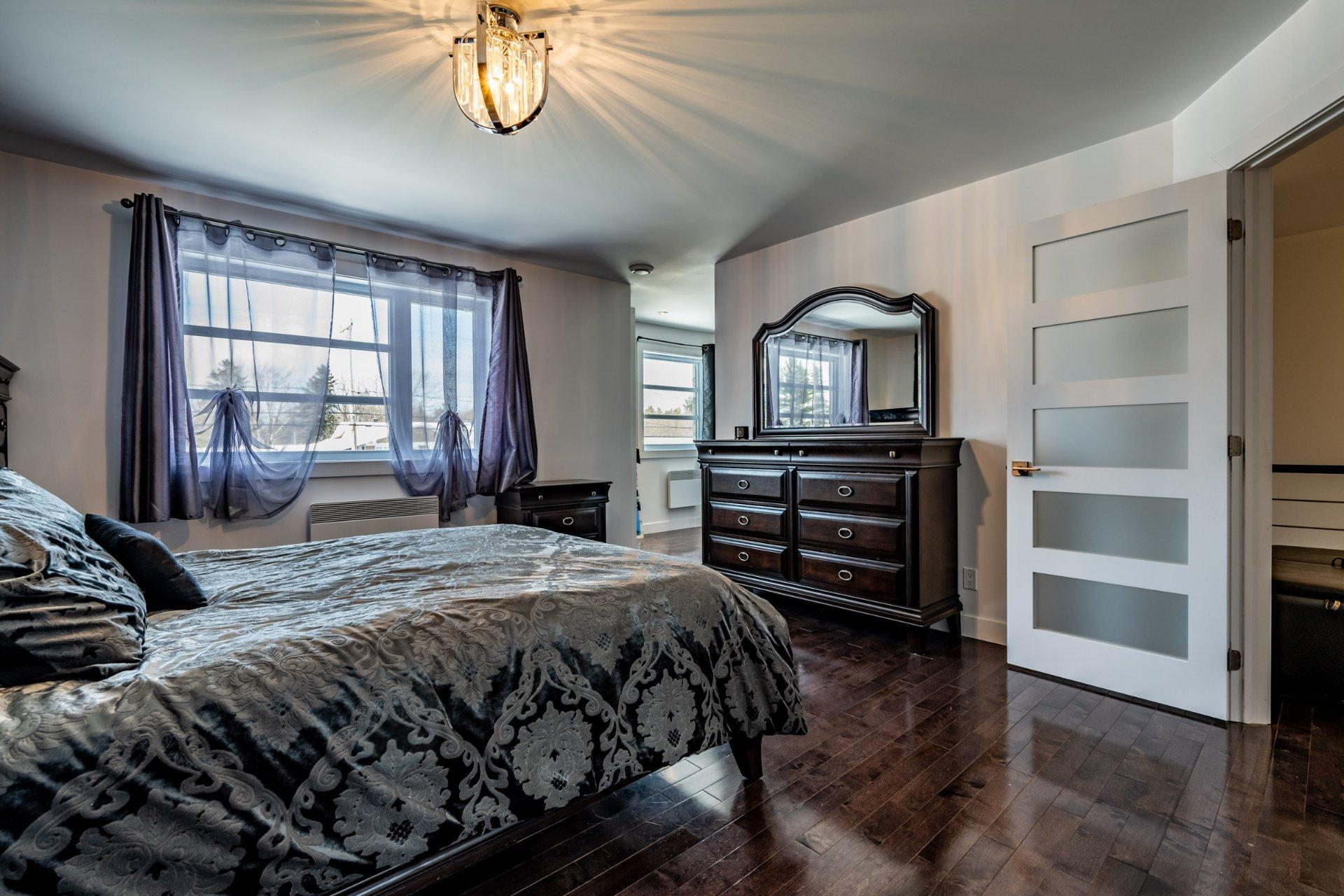 









2100


Rue Jérôme-Hamel

,
Trois-Rivières,




QC
G8V1W3

