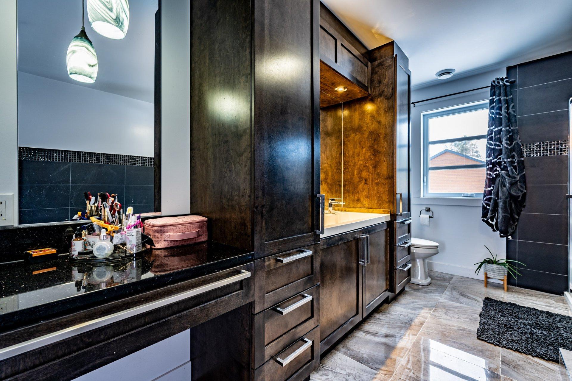 









2100


Rue Jérôme-Hamel

,
Trois-Rivières,




QC
G8V1W3

