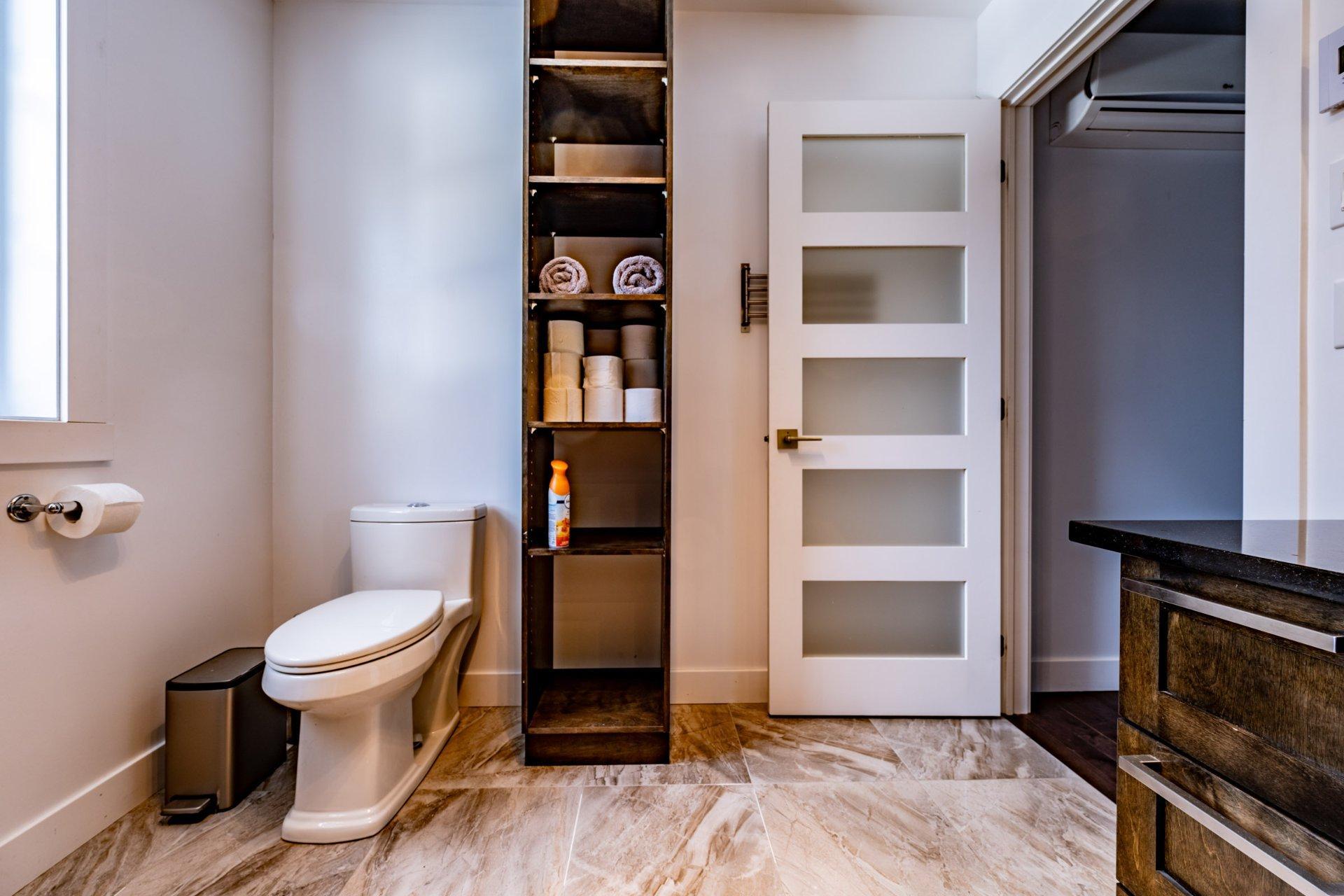 









2100


Rue Jérôme-Hamel

,
Trois-Rivières,




QC
G8V1W3

