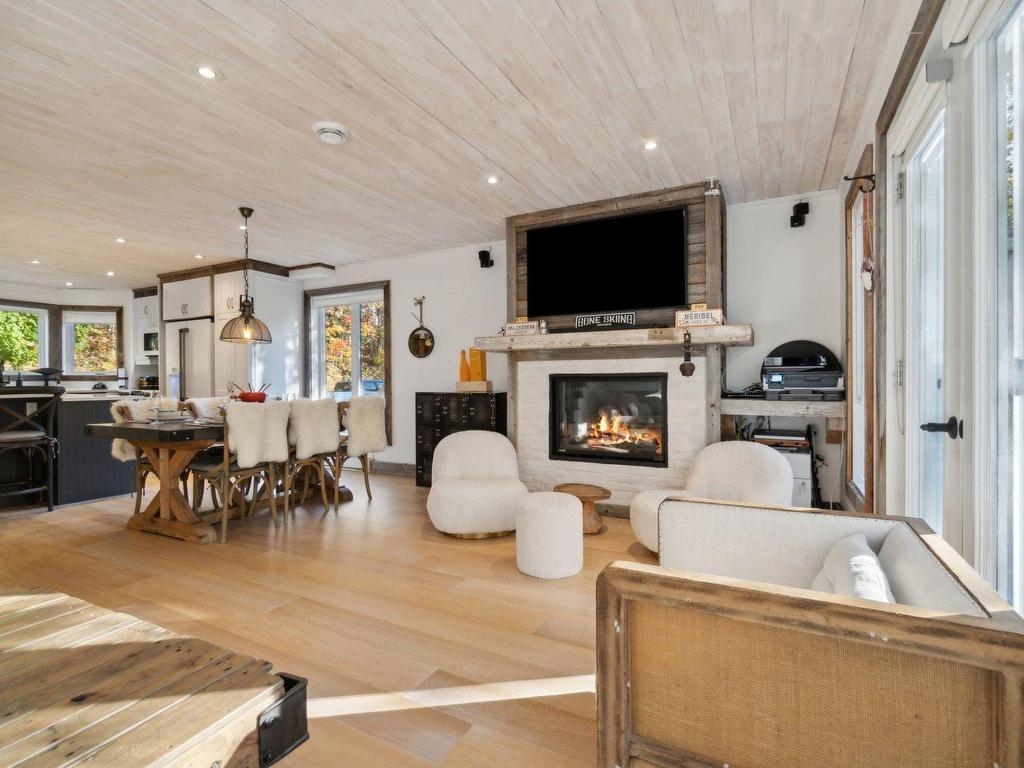 









151


Ch. Claude-Lefebvre

,
Mont-Tremblant,




QC
J8E1G3

