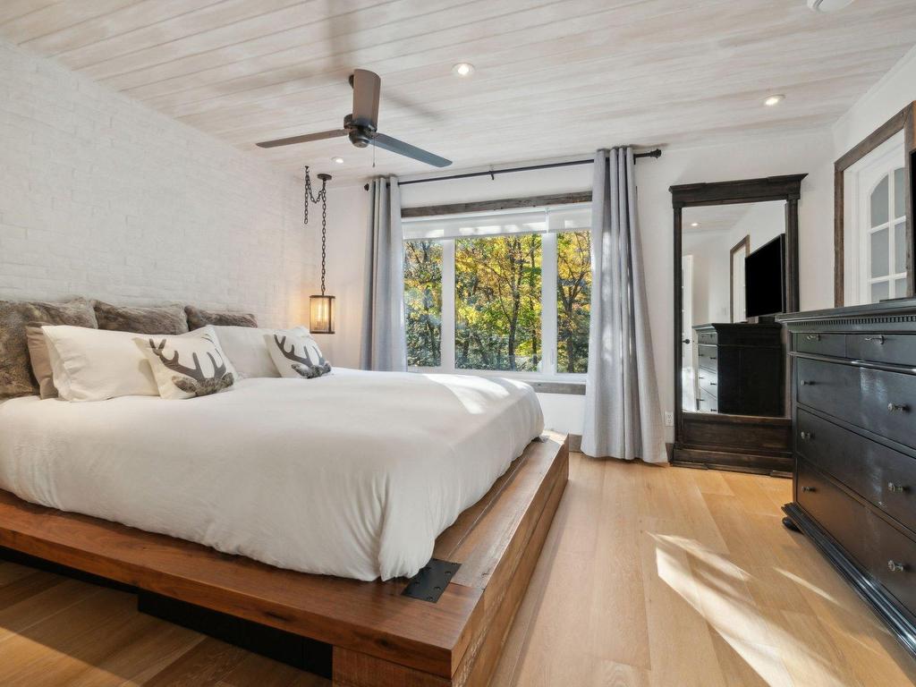 









151


Ch. Claude-Lefebvre

,
Mont-Tremblant,




QC
J8E1G3

