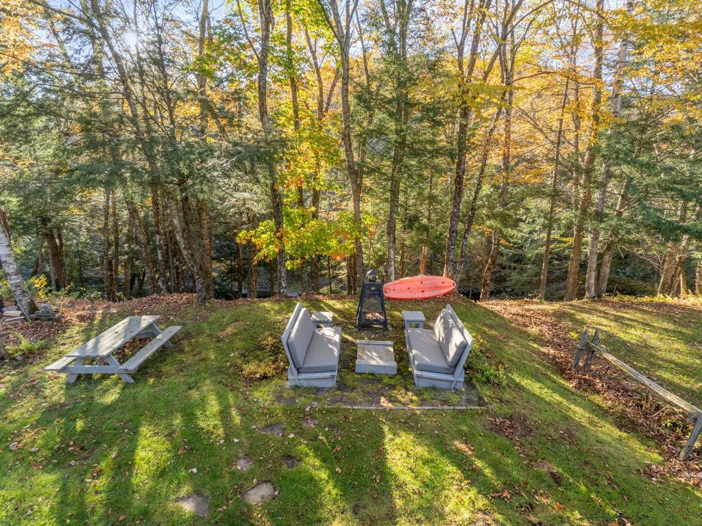 









151Z


Ch. Claude-Lefebvre

,
Mont-Tremblant,




QC
J8E1G3


