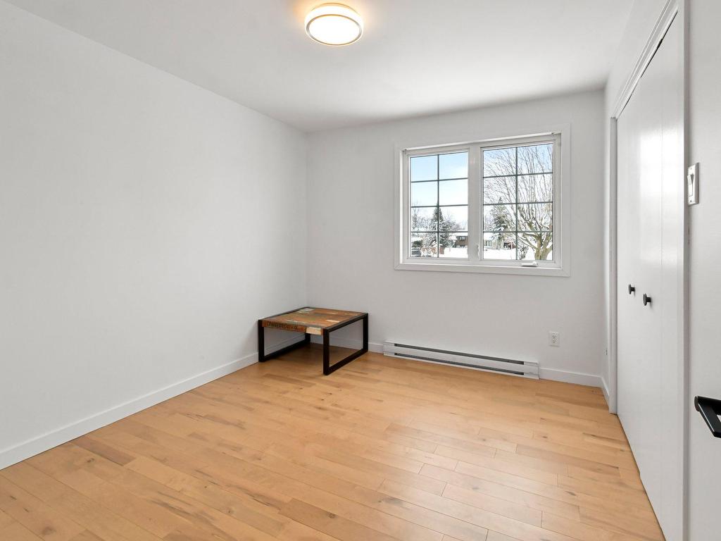 









273


Rue des Colibris

,
Beloeil,




QC
J3G5J5

