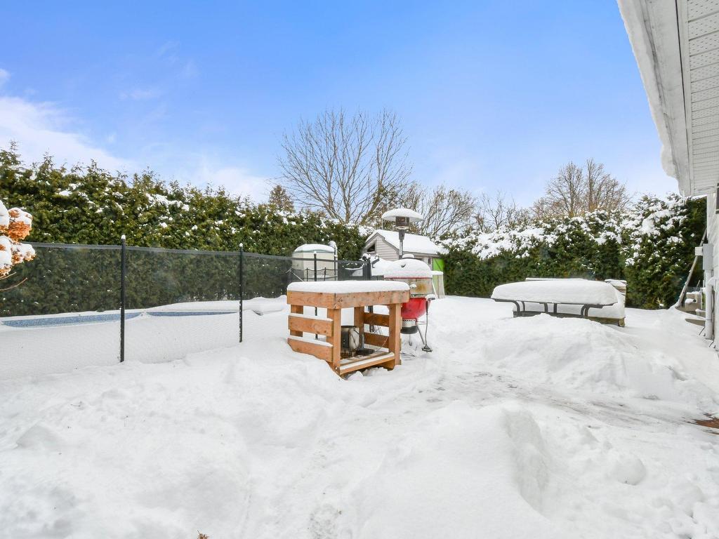 









273


Rue des Colibris

,
Beloeil,




QC
J3G5J5

