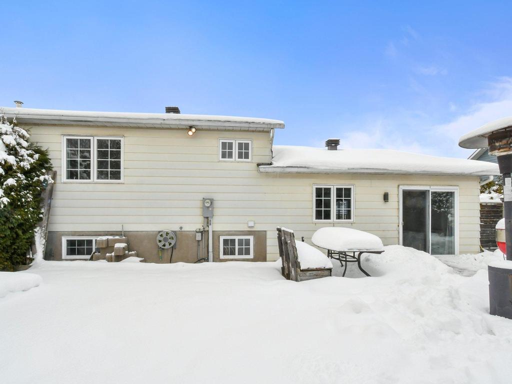 









273


Rue des Colibris

,
Beloeil,




QC
J3G5J5

