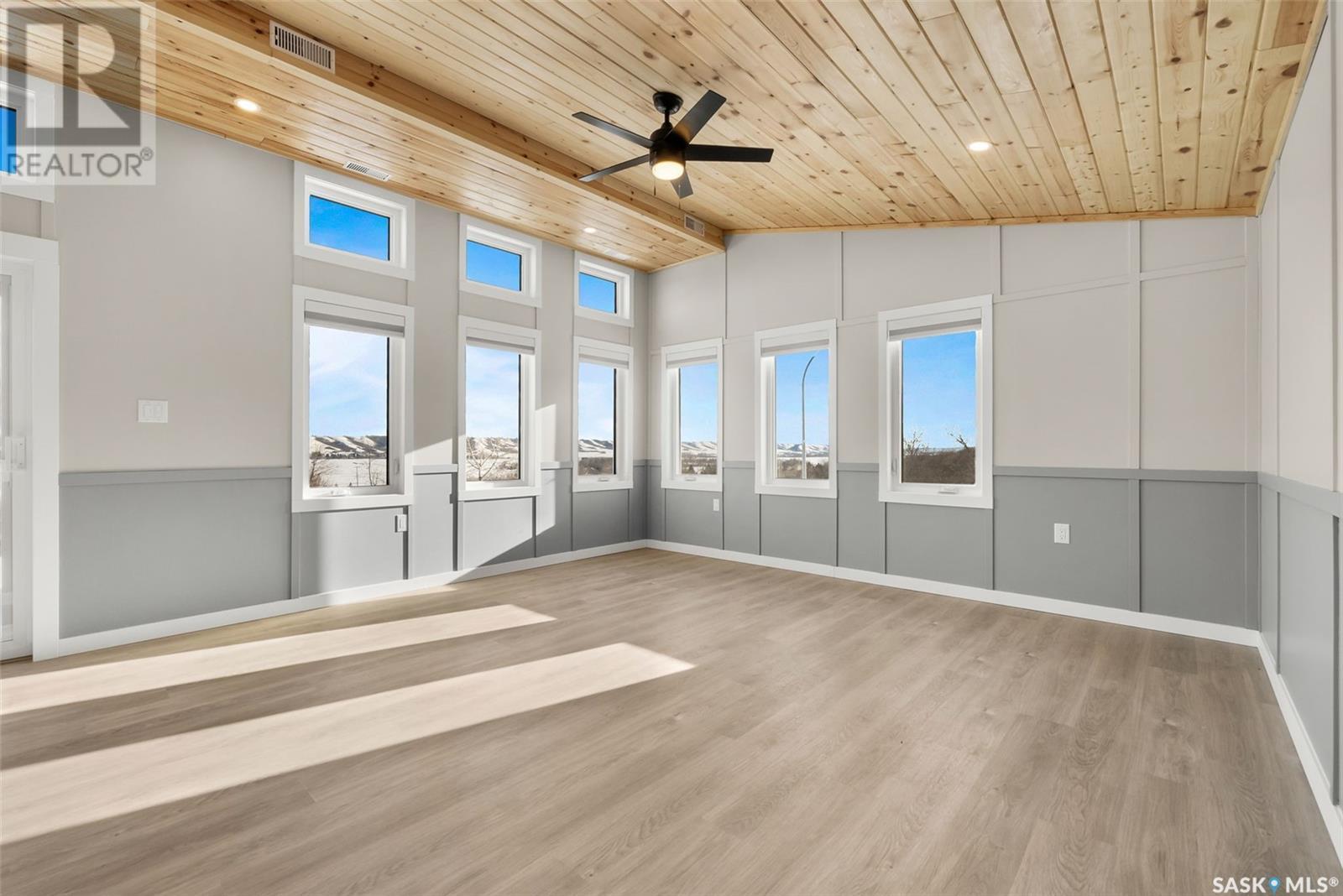












913 Pincherry PLACE E

,
Katepwa Beach,




Saskatchewan
S0G1S0

