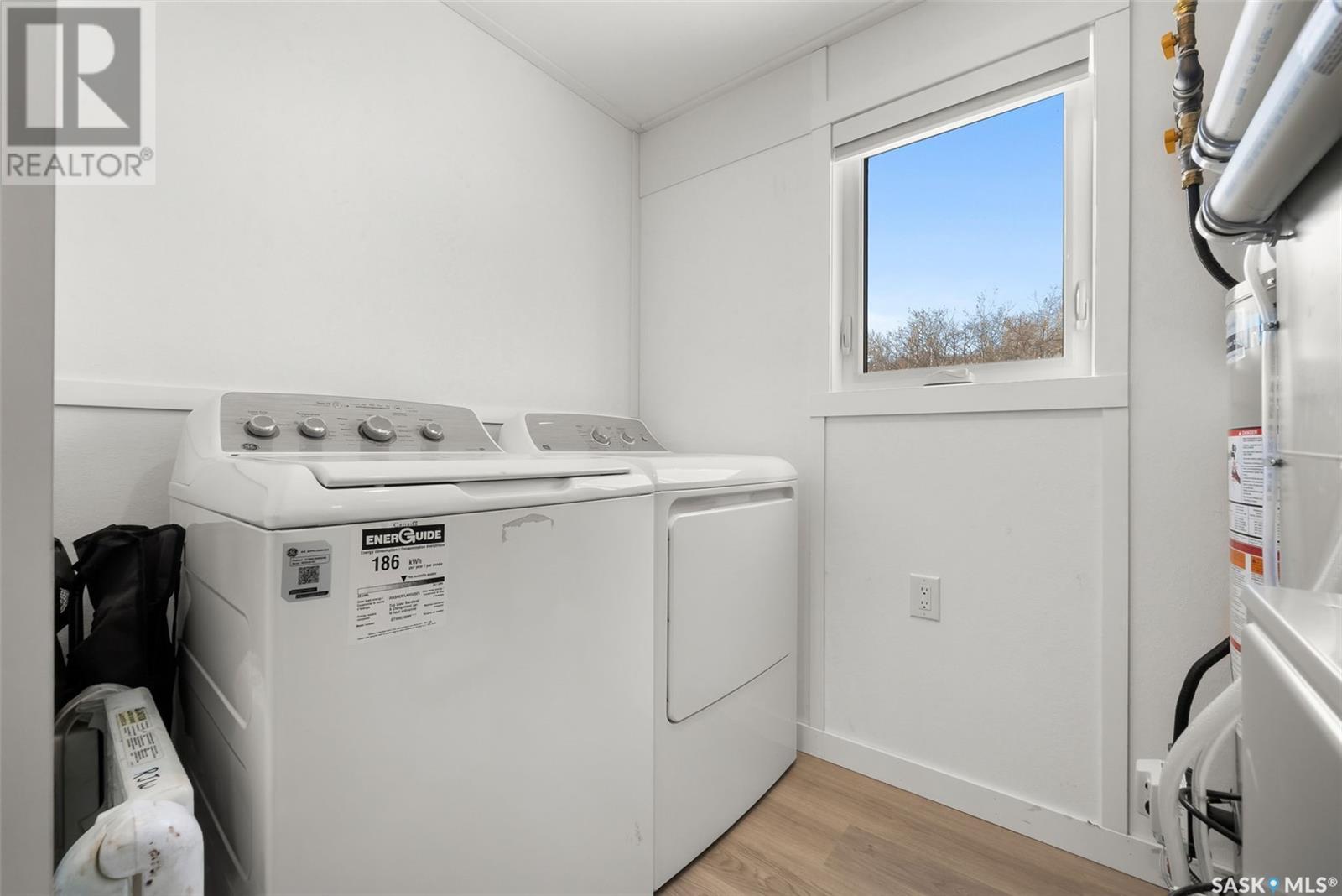 












913 Pincherry PLACE E

,
Katepwa Beach,




Saskatchewan
S0G1S0


