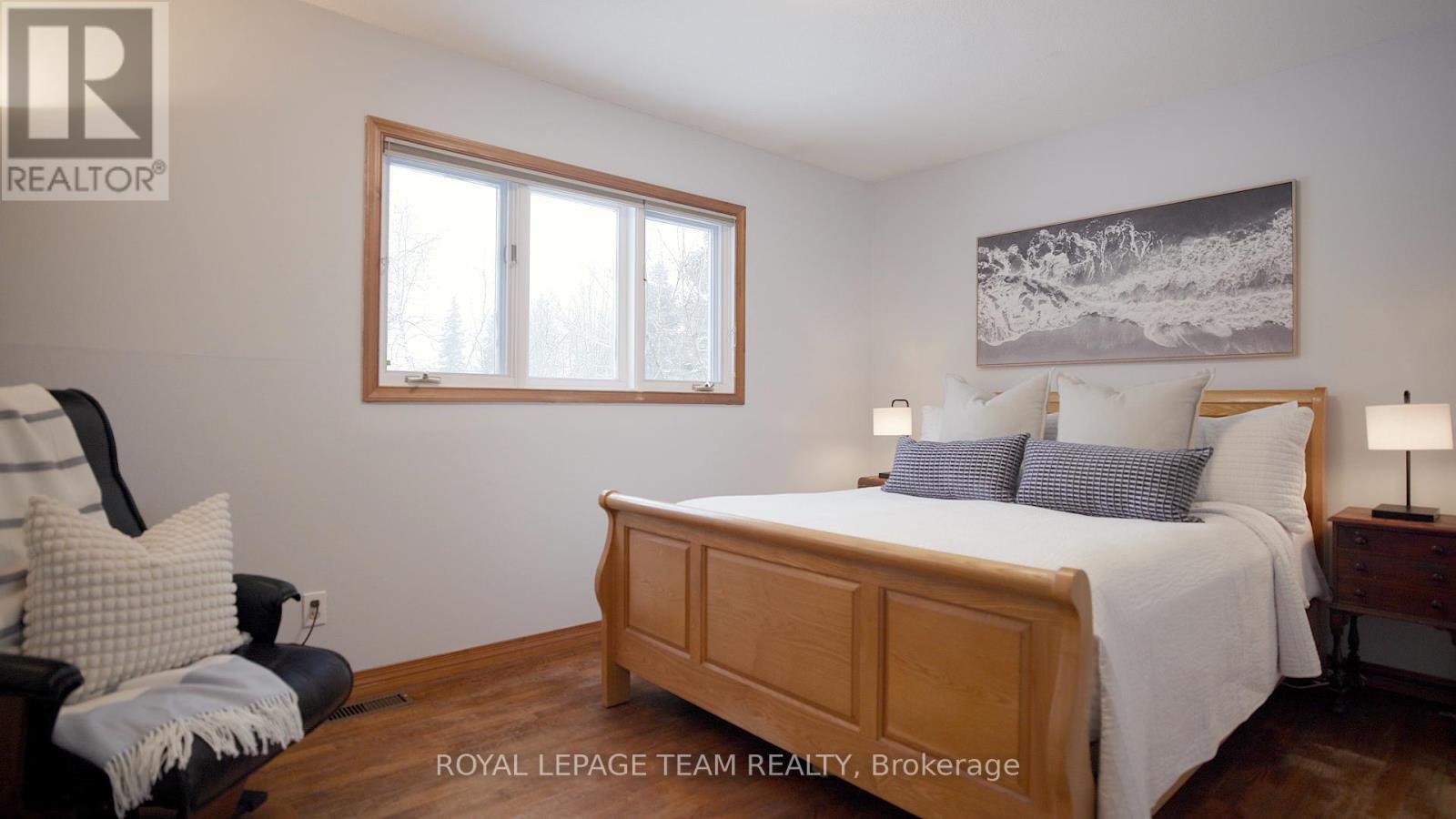 












2491 FAIRMILE ROAD

,
Ottawa,




Ontario
K0G1J0

