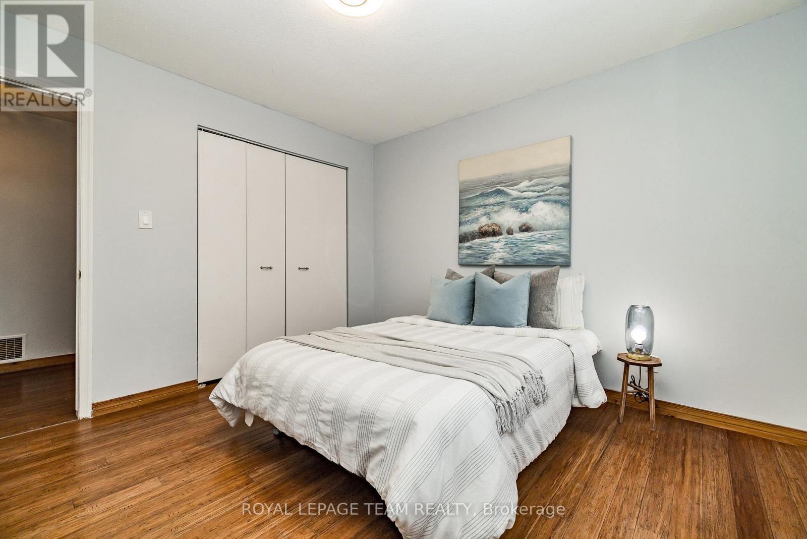 












2491 FAIRMILE ROAD

,
Ottawa,




Ontario
K0G1J0

