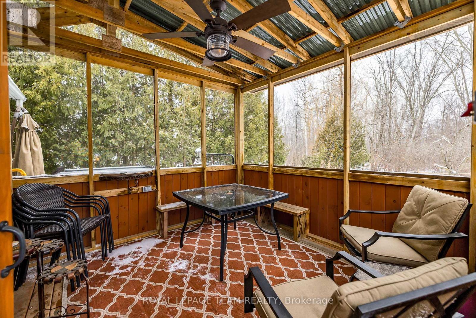 












2491 FAIRMILE ROAD

,
Ottawa,




Ontario
K0G1J0

