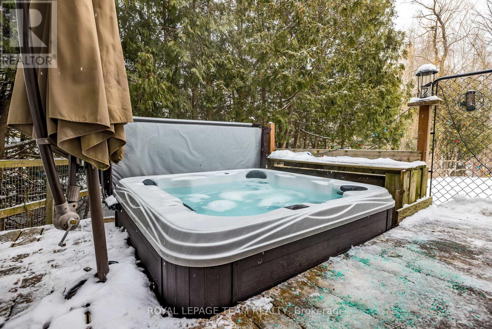 












2491 FAIRMILE ROAD

,
Ottawa,




Ontario
K0G1J0

