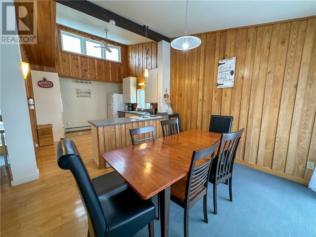 












111 McNevin Street

,
Providence Bay, Manitoulin Island,




Ontario
P0P1T0


