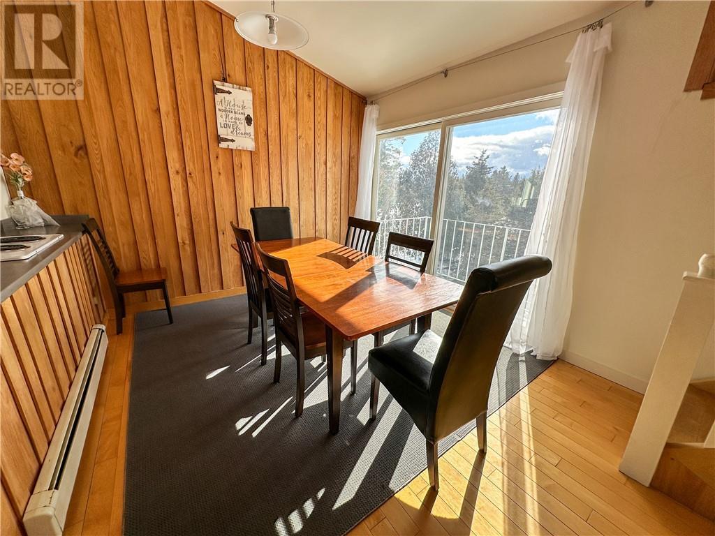 












111 McNevin Street

,
Providence Bay, Manitoulin Island,




Ontario
P0P1T0

