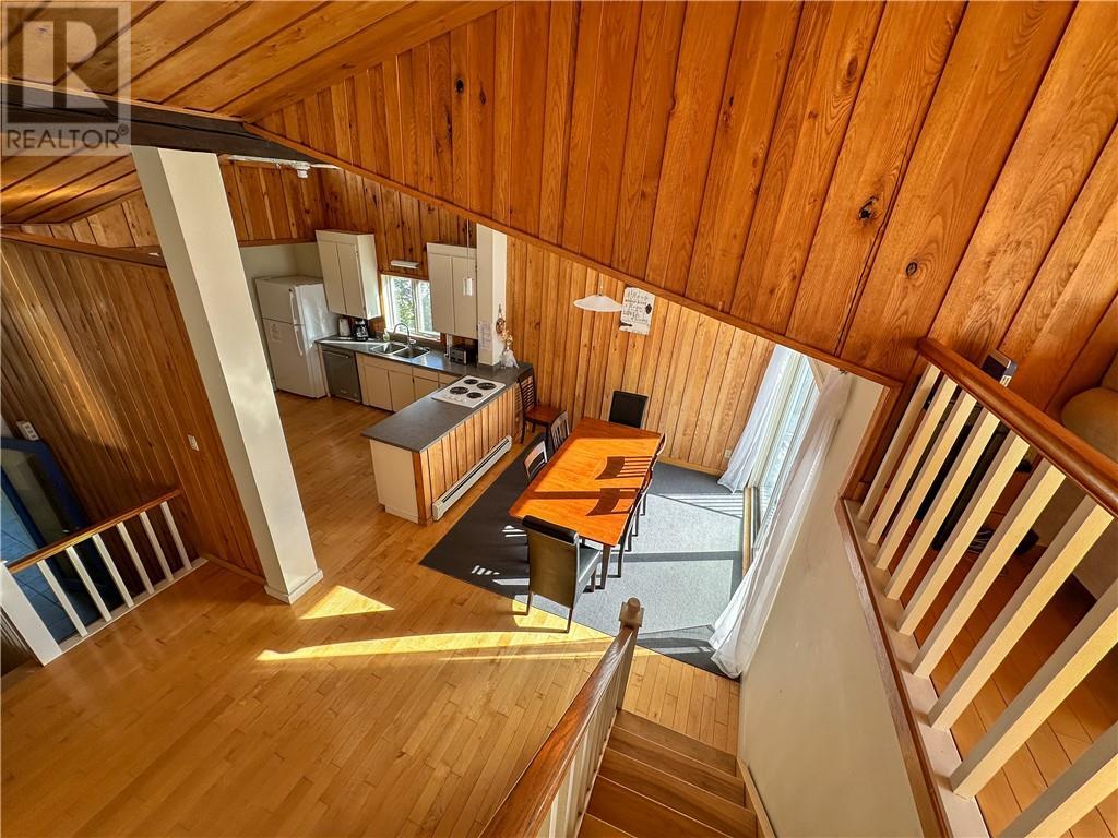 












111 McNevin Street

,
Providence Bay, Manitoulin Island,




Ontario
P0P1T0

