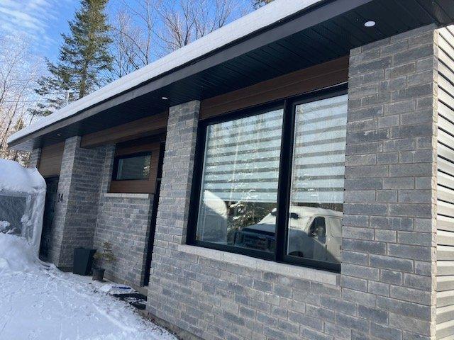 









14


Ch. de la Rive

,
L'Ange-Gardien,




QC
J8L0H6

