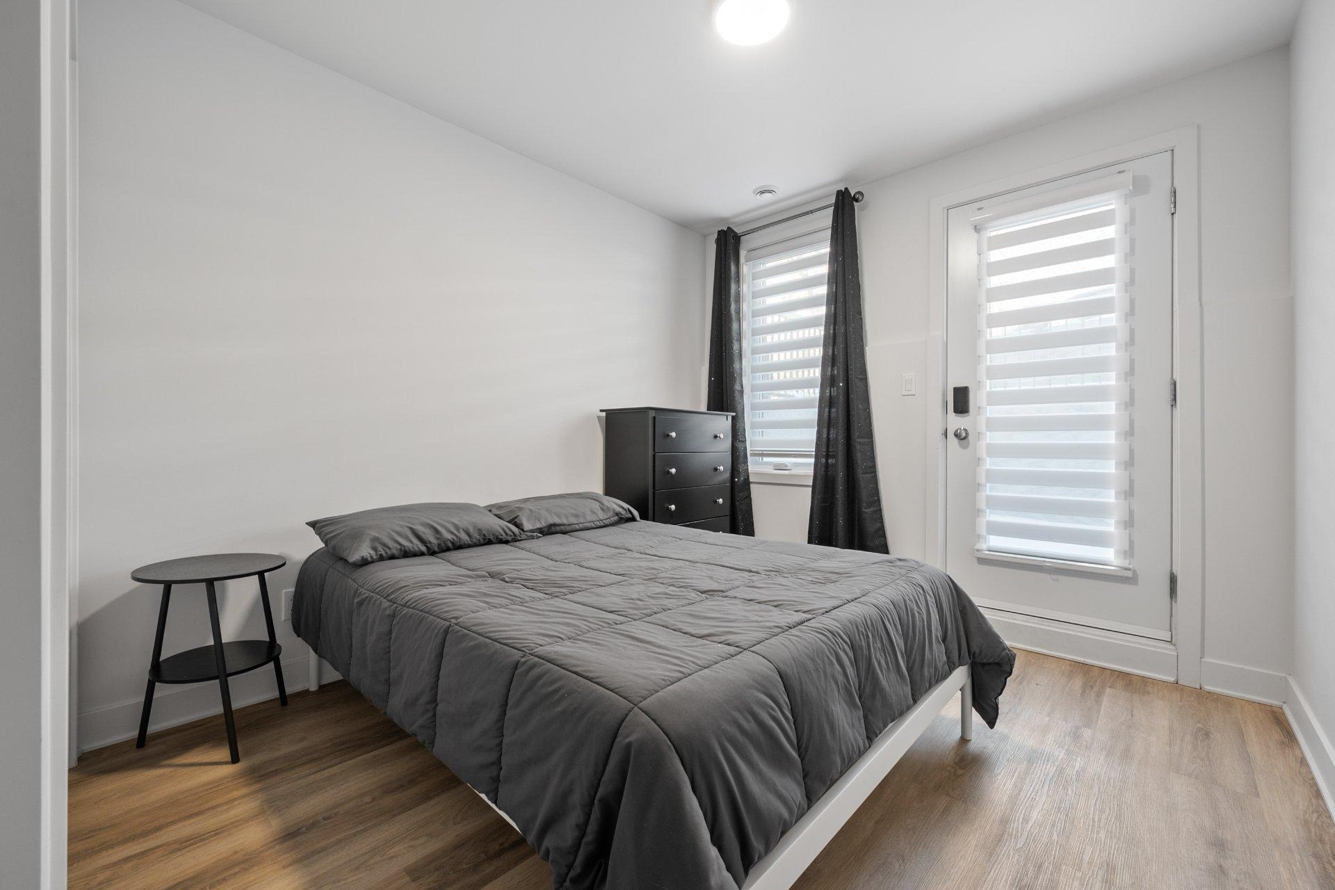 









55


Rue Jeannette

, 2,
Longueuil (Le Vieux-Longueuil),




QC
J4R2C8

