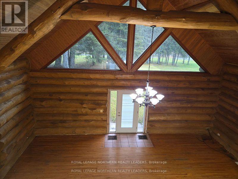 












1657 PINE STREET S

,
Timmins (SCH - Goldmine Rural),




Ontario
P4N0B9

