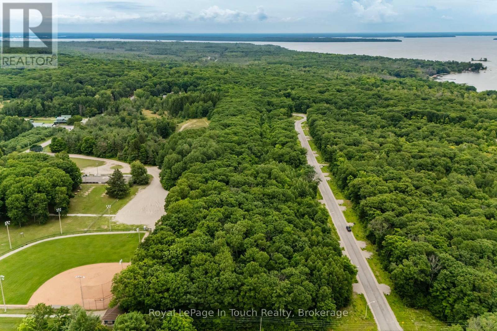 












LOT 65 WHISPERING PINE CIRCLE

,
Tiny,







Ontario
L9M0C2

