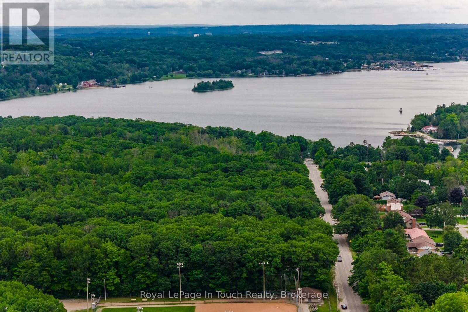 












LOT 66 WHISPERING PINE CIRCLE

,
Tiny,







Ontario
L9M0C2

