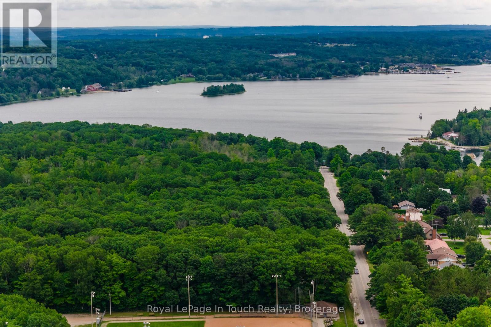 












LOT 66 WHISPERING PINE CIRCLE

,
Tiny,







Ontario
L9M0C2

