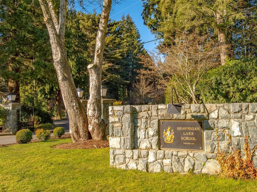 









Lot B


Renfrew

Rd,
Shawnigan Lake,







BC
V0R 2W1


