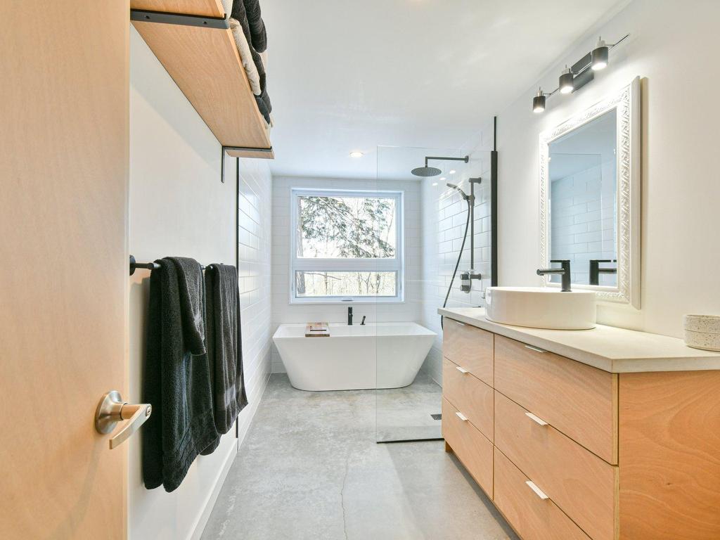 









66


Rue Fleet

,
Gore,




QC
J0V1K0

