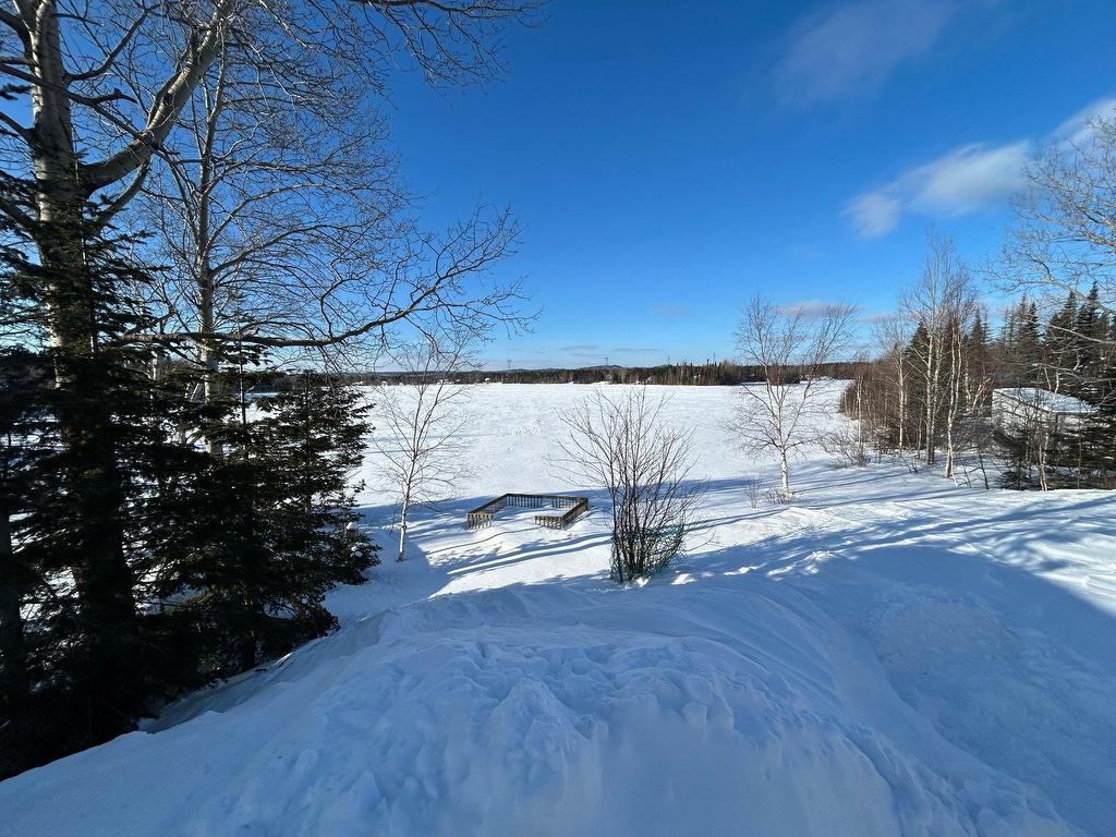 









15


Lac Daigle

,
Lac-Walker,




QC
G4R4K3


