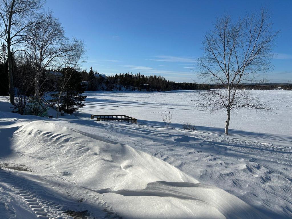 









15


Lac Daigle

,
Lac-Walker,




QC
G4R4K3

