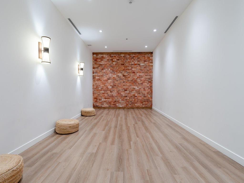 









1001


Rue Lucien-L'Allier

, 1816,
Montréal (Ville-Marie),




QC
H3G0G7

