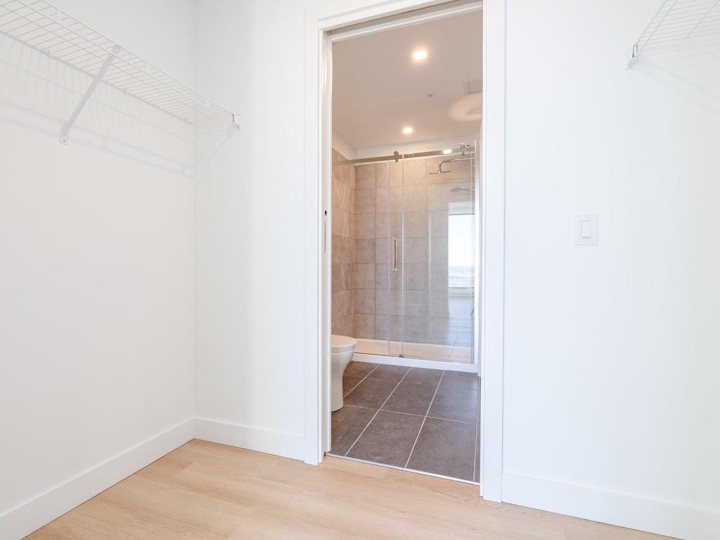 









1001


Rue Lucien-L'Allier

, 1816,
Montréal (Ville-Marie),




QC
H3G0G7

