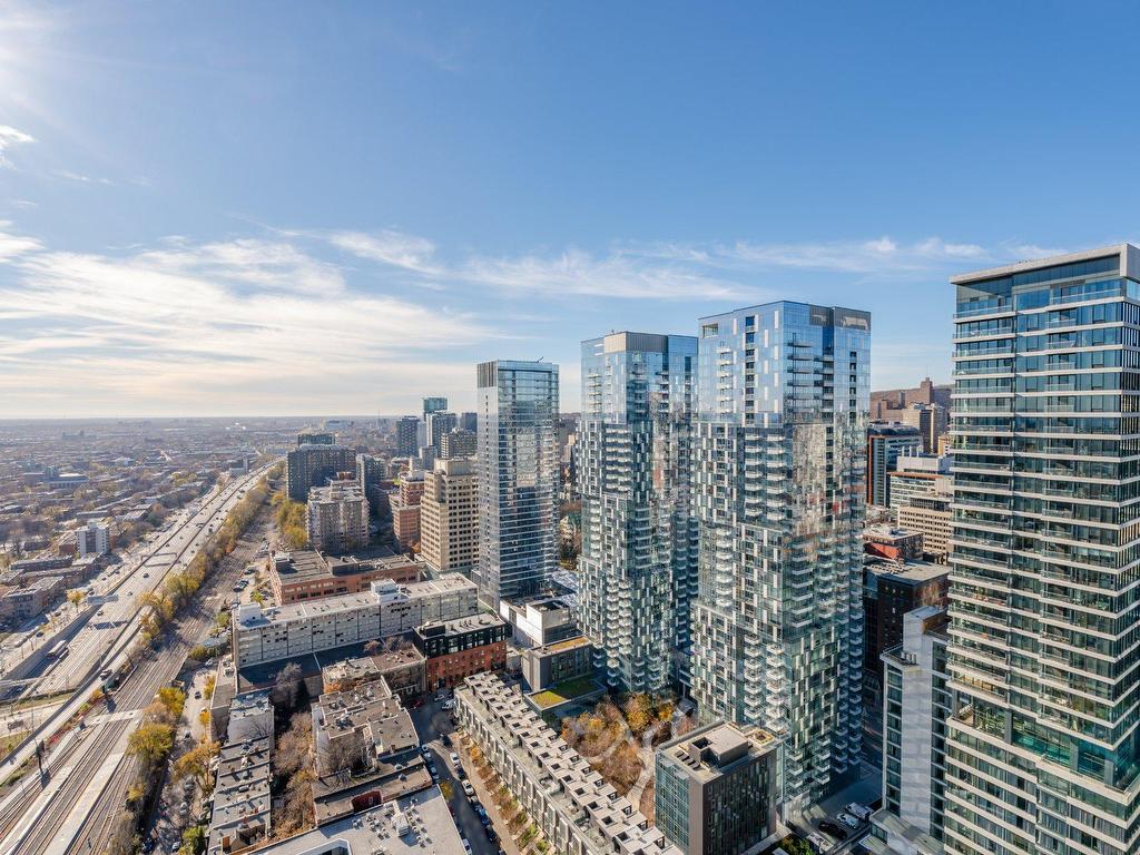 









1001


Rue Lucien-L'Allier

, 1816,
Montréal (Ville-Marie),




QC
H3G0G7


