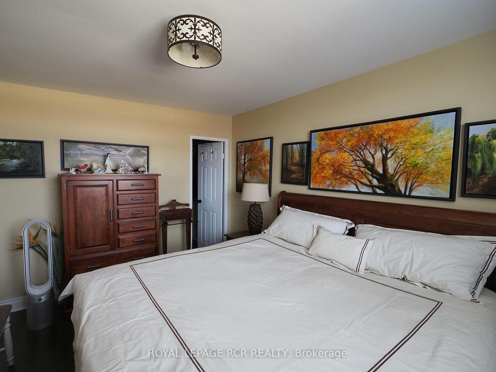 









3533


Derry

Road East, 1003,
Mississauga,




ON
L4T 1B1

