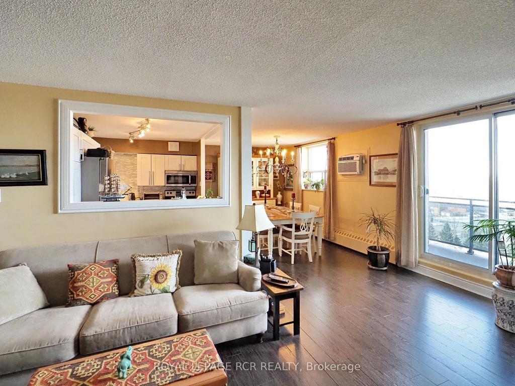 









3533


Derry

Road East, 1003,
Mississauga,




ON
L4T 1B1

