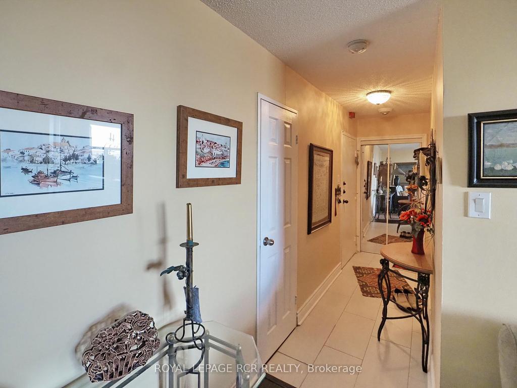 









3533


Derry

Road East, 1003,
Mississauga,




ON
L4T 1B1

