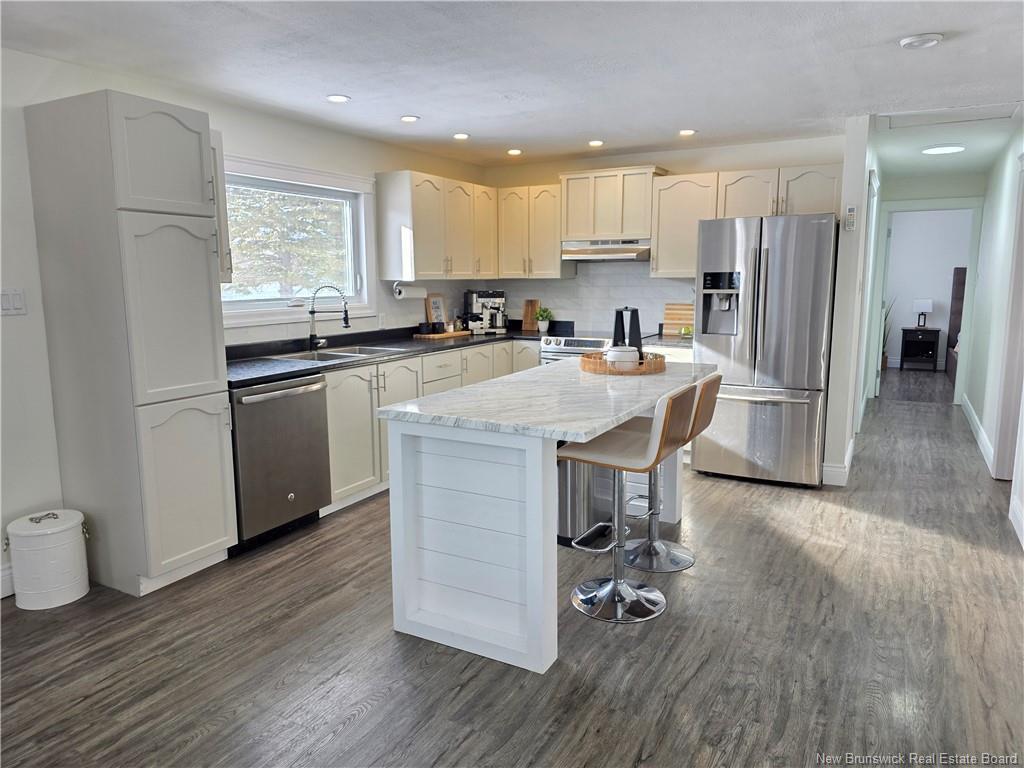 









280


Haggerty

,
North Tetagouche,




NB
E2A 4Y9

