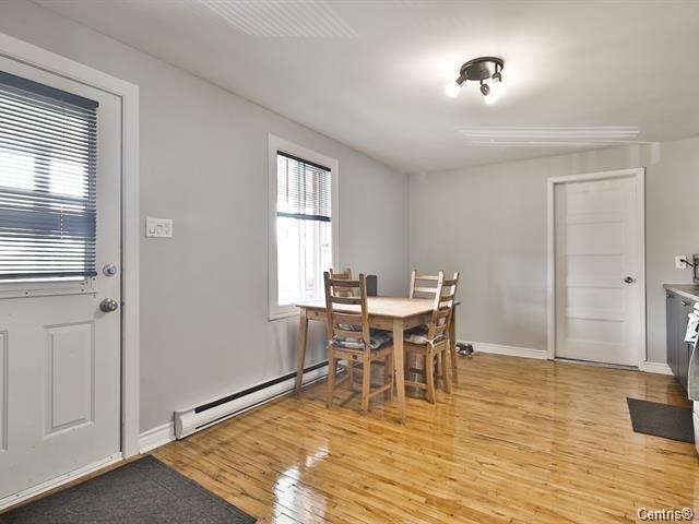 









170


Rue Caron

,
McMasterville,




QC
J3G1G1

