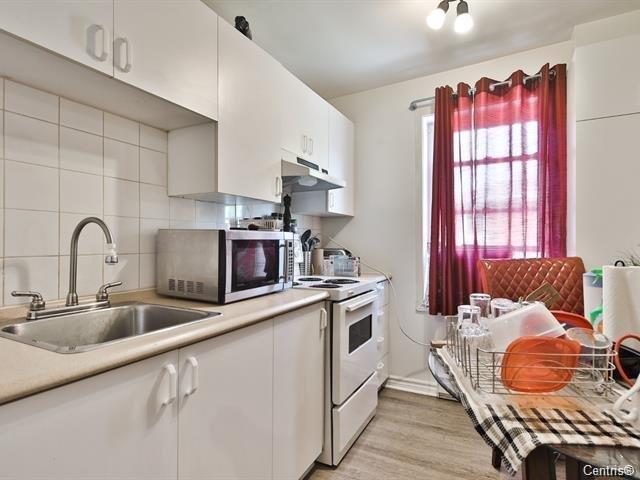 









170


Rue Caron

,
McMasterville,




QC
J3G1G1

