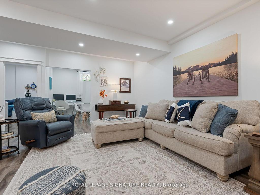 









80


New Lakeshore

Road, 31,
Norfolk,




ON
N0A 1N8

