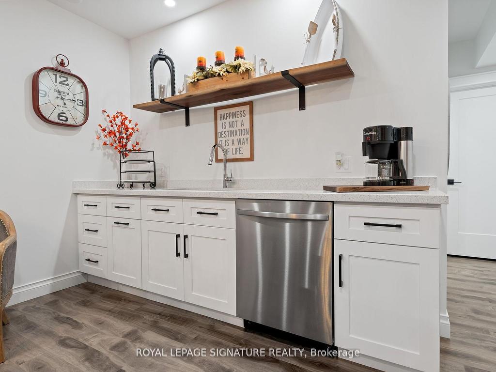 









80


New Lakeshore

Road, 31,
Norfolk,




ON
N0A 1N8

