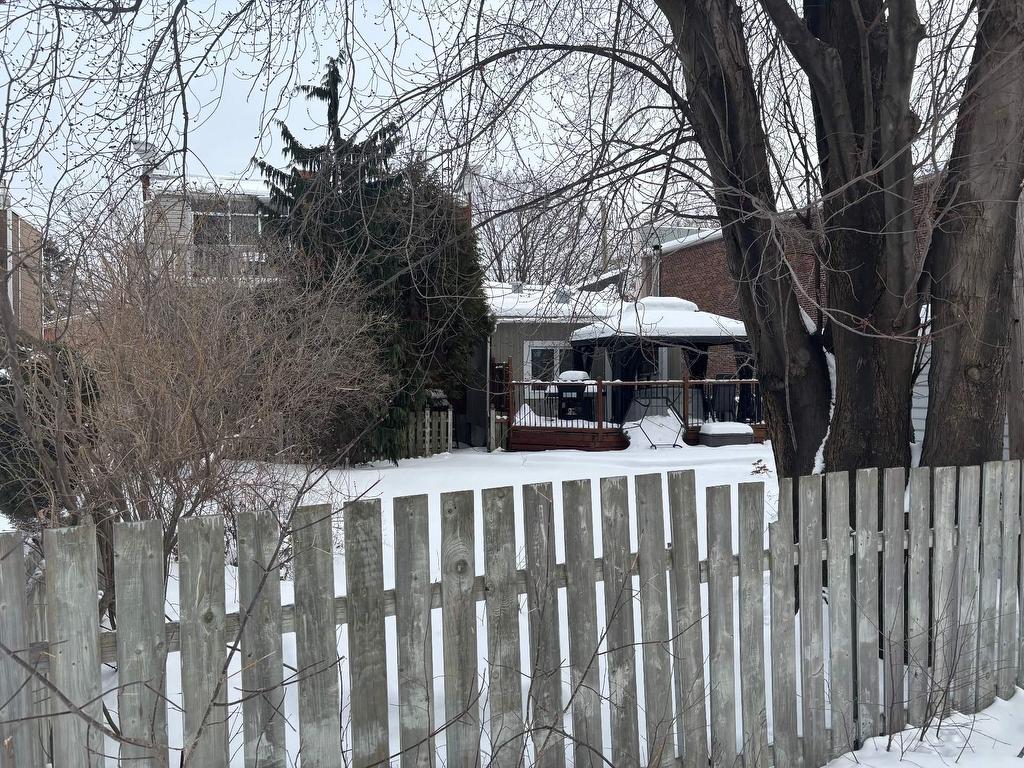 









272

 - 274


Ch. de St-Jean

,
La Prairie,




QC
J5R2K3

