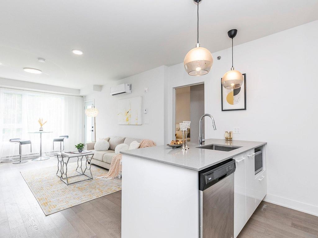 









64


Ch. St-François-Xavier

, 222,
Candiac,




QC
J5R0V1

