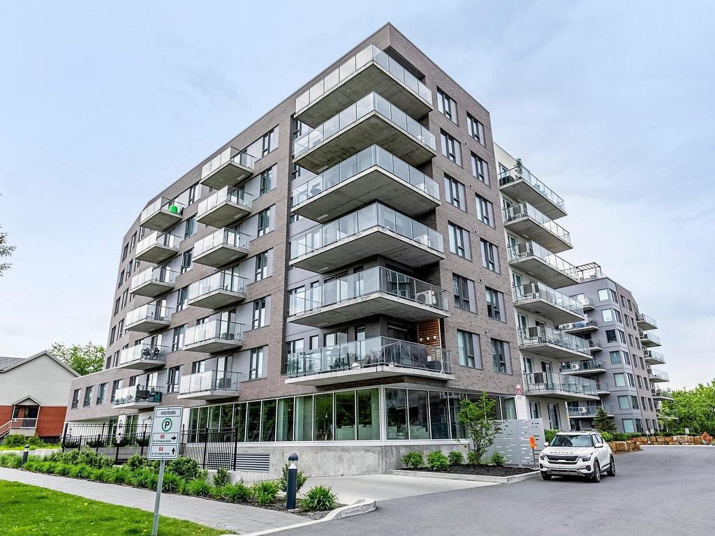 









64


Ch. St-François-Xavier

, 222,
Candiac,




QC
J5R0V1

