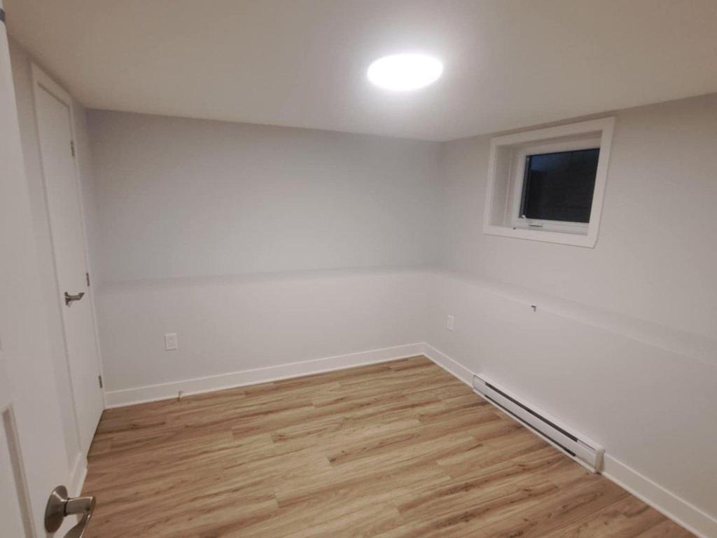 









1501

 - 1505


Rue Dumouchel

,
Sainte-Adèle,




QC
J9B1V9

